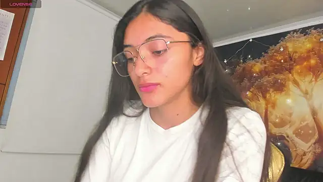 Valen Person online show from March 2025 11:51:01 AM