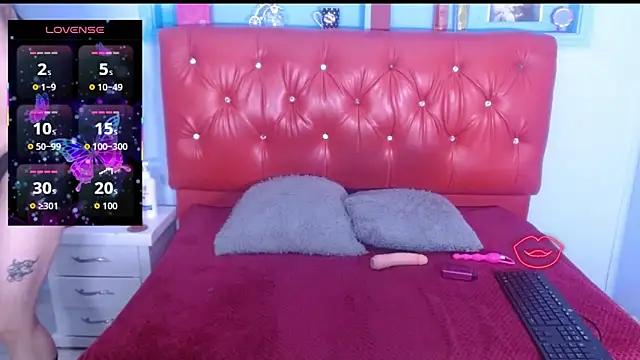 Madyyfox online show from September 2025 02:19:01 PM