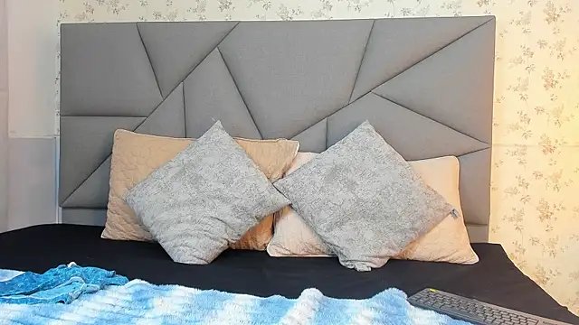 Liz ortega30 online show from October 2025 07:23:01 PM