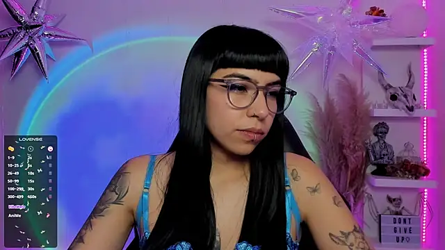 Saraa Desiree online show from March 2025 10:49:02 PM