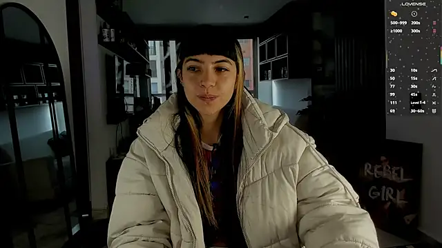 Saraa Desiree online show from March 2026 02:33:02 PM