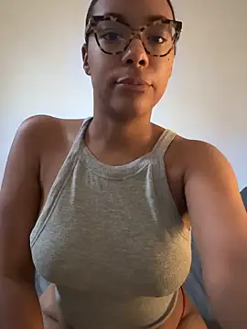 Melia Rayne online show from October 2025 07:11:01 AM