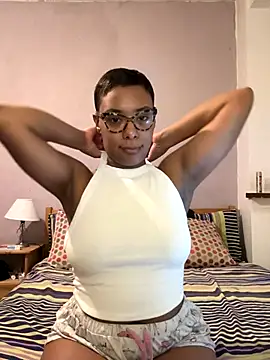 Melia Rayne online show from October 2025 07:24:02 PM