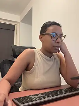 Melia Rayne online show from April 2026 10:24:02 AM