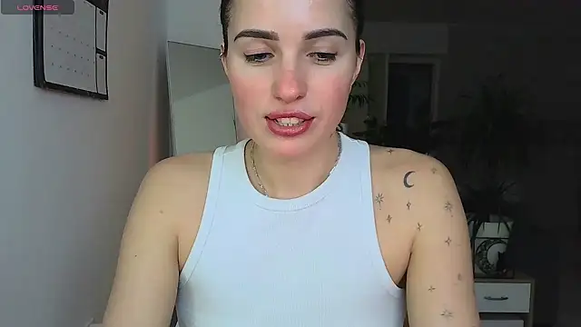 neferutt online show from February 2026 06:04:02 PM