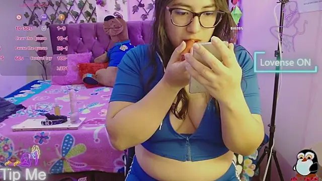 Anny  cute online show from November 2025 12:37:01 PM