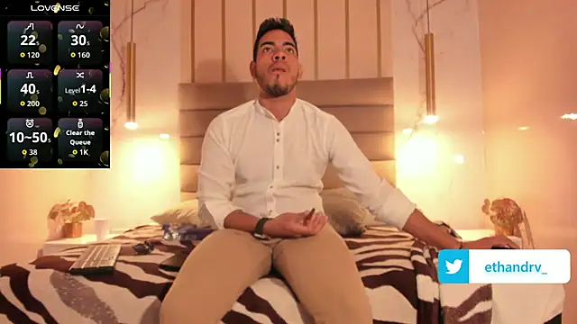 ETHAN DRAVEN online show from October 2025 07:33:02 PM