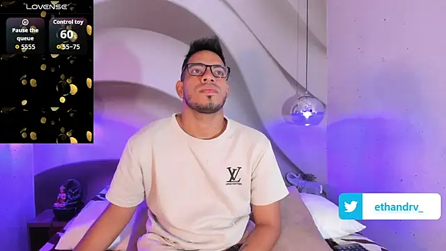 ETHAN DRAVEN online show from October 2025 07:58:01 PM