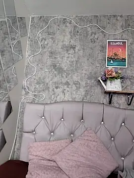 Devil AliceXo online show from October 2025 04:48:02 PM