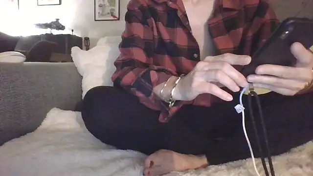 Valentinette online show from February 2026 08:35:02 PM