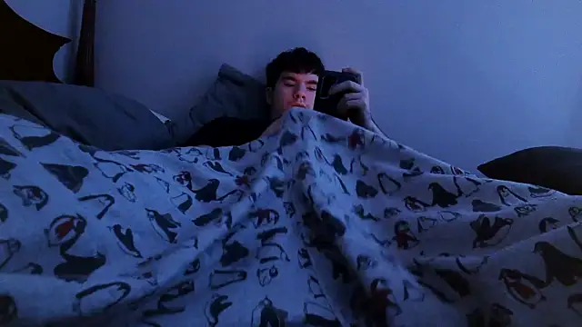 Snapshot of HourManne chatting on March 2025 08:45:01 AM HourManne online show from March 2025 08:45:01 AM