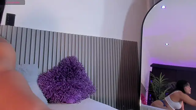 adalinarusell  online show from April 2026 11:11:02 AM