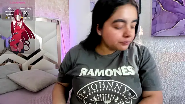 EmilyBrownn  online show from November 2025 06:51:02 PM