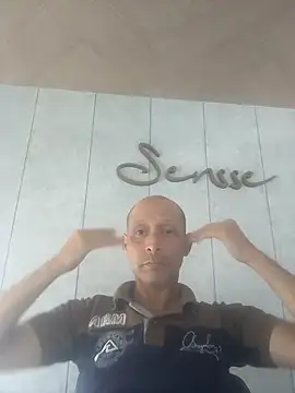 Snapshot of locotronalo chatting on March 2025 05:18:02 PM locotronalo online show from March 2025 05:18:02 PM