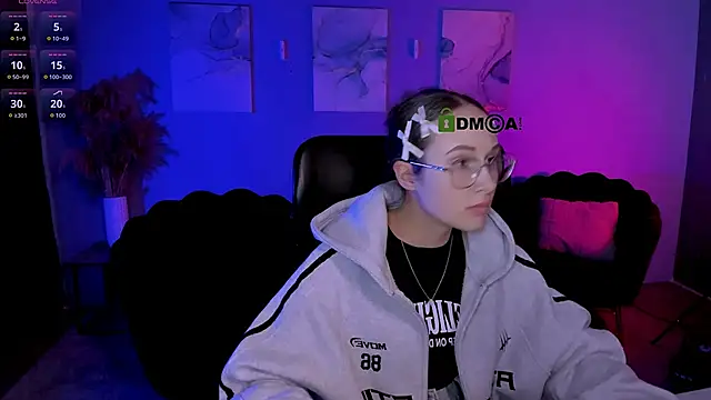 mona cloud online show from April 2026 11:02:01 PM