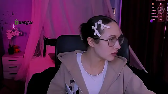 mona cloud online show from April 2026 01:42:02 AM