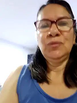 victoria wayne online show from September 2025 09:54:02 AM