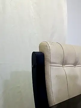 victoria wayne online show from November 2025 10:03:01 AM