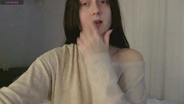 Snapshot of belle_ame chatting on November 2025 04:17:01 PM belle ame online show from November 2025 04:17:01 PM