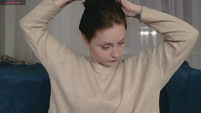 Snapshot of belle_ame chatting on December 2025 08:03:01 PM belle ame online show from December 2025 08:03:01 PM