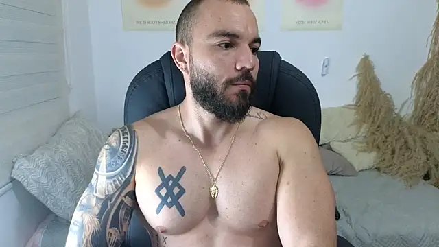 Isaac Carter online show from December 2025 11:18:01 AM