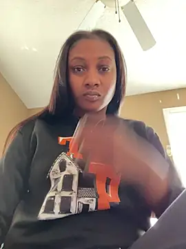 Dymmmm online show from March 2025 07:47:02 PM