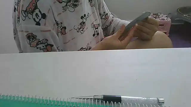 saraaxx1 online show from May 2026 01:51:02 PM