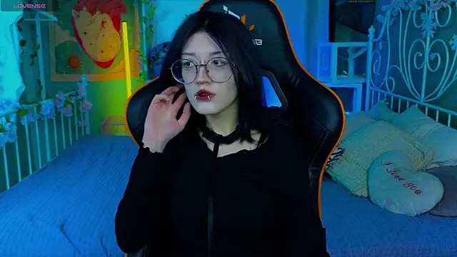 Setsunai  online show from March 2025 07:37:02 PM