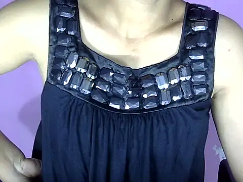 priya patel online show from November 2025 03:16:01 AM