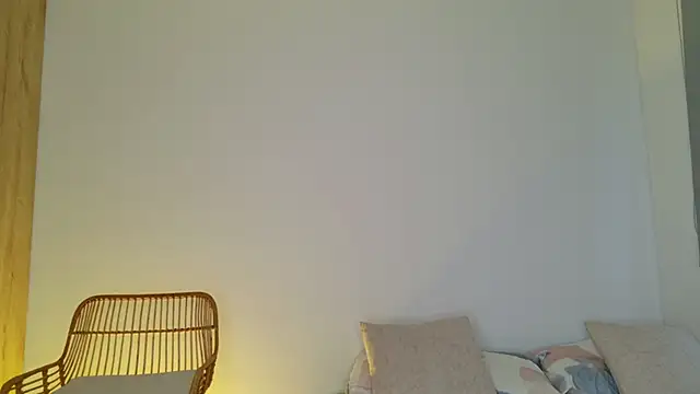 isahilton1 online show from February 2026 12:10:02 PM