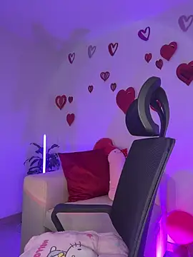 Snapshot of Hi_Soyfer chatting on February 2026 10:03:02 PM Hi Soyfer online show from February 2026 10:03:02 PM