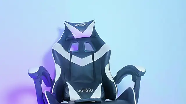 Alaska jonesxx online show from March 2025 10:04:02 PM