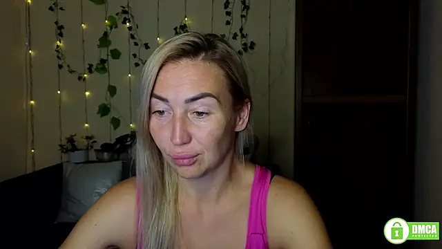 Kiss julli88I online show from September 2025 05:24:01 PM