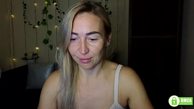 Kiss julli88I online show from October 2025 05:22:02 PM