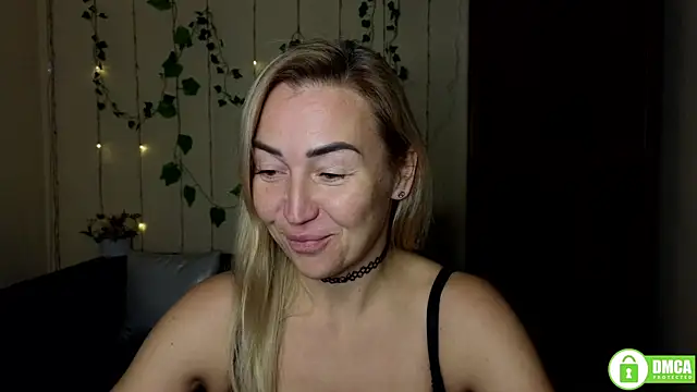 Kiss julli88I online show from October 2025 05:24:01 PM