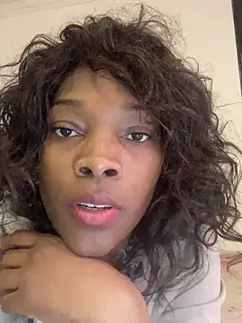 Nahomy gree online show from March 2025 09:57:01 PM