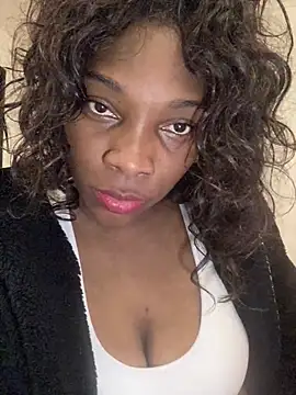 Nahomy gree online show from March 2025 06:05:01 AM