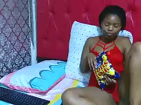 BondiBitch online show from March 2025 07:58:02 PM