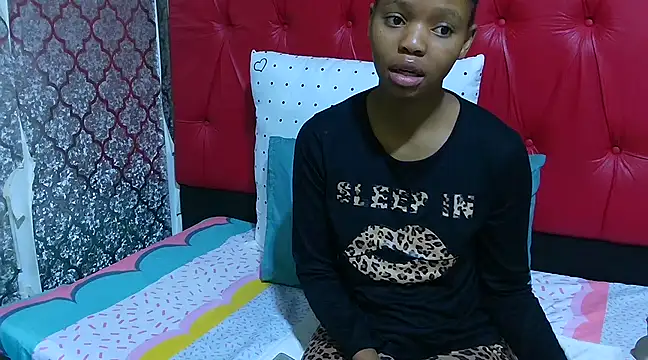 BondiBitch online show from March 2025 02:47:01 AM