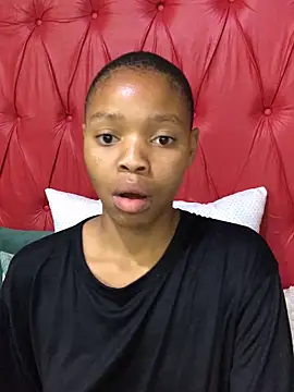 BondiBitch online show from October 2025 08:28:02 PM