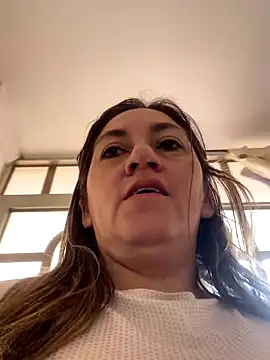 Luna-nevada online show from November 2025 05:23:02 PM