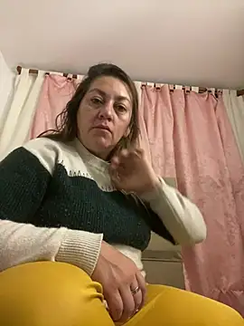 Snapshot of Luna-nevada chatting on June 2026 10:19:02 AM Luna-nevada online show from June 2026 10:19:02 AM