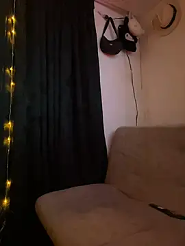 Mia cullen  online show from March 2025 02:59:01 AM