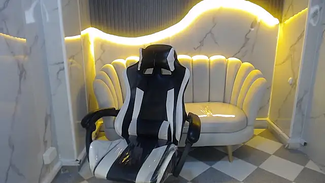  wendy b online show from September 2025 08:13:01 PM