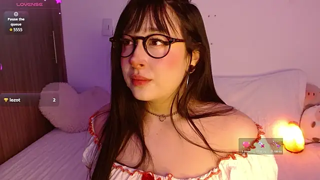 Snapshot of Oliviargf chatting on November 2025 11:54:01 PM Oliviargf online show from November 2025 11:54:01 PM