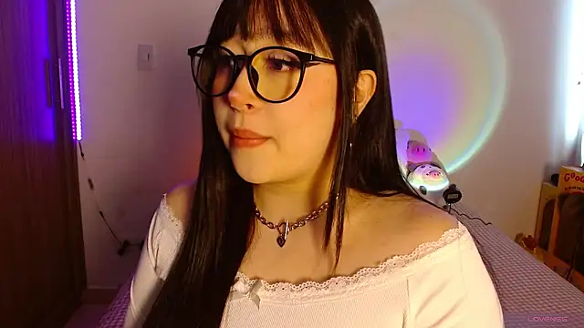 Oliviargf online show from April 2026 12:30:01 PM