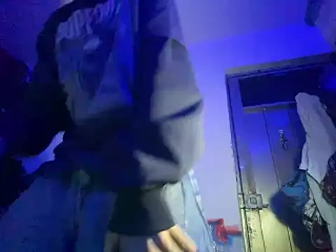 kirito kun online show from March 2026 03:23:01 AM