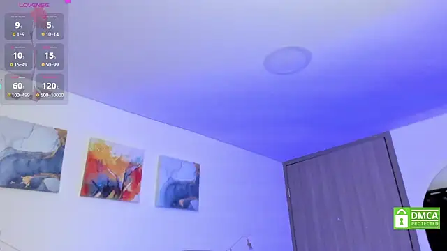 LindaSilverstone online show from July 2026 03:42:02 AM