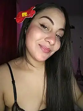 esmeralda jadees online show from September 2025 07:58:02 PM