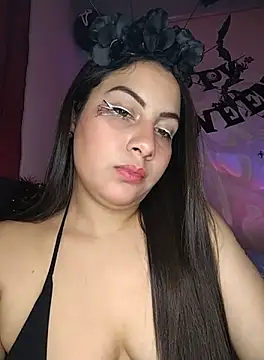 esmeralda jadees online show from October 2025 08:43:02 PM